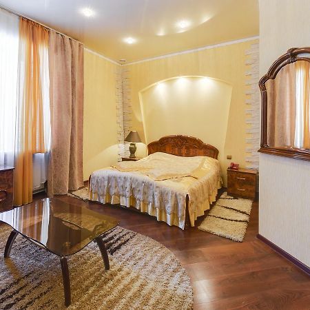 Ghostinitsa "Lina" Hotel Petropavlovsk Eksteriør billede